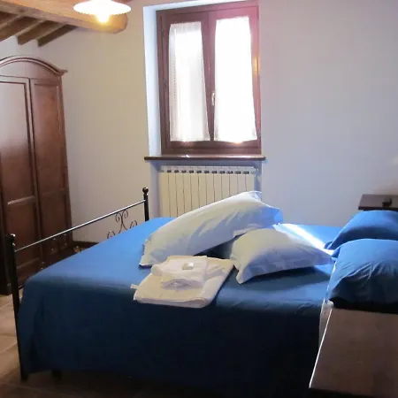 Pietra Maula Vakantieboerderij Castelraimondo